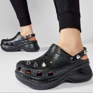 Crocs Classic Bae Clog Glitter Black Silver Stud Platforms Womens Size 8